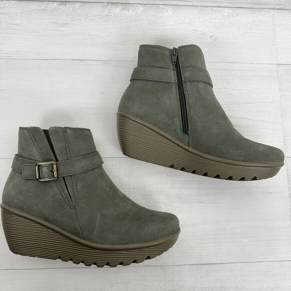 Skechers Day Date Women 9 Parallel Wedge Ankle Boots Bootie Shoes Suede Green - Picture 2 of 11